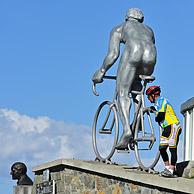 Bord met hellingshoek voor wielrenners op de Col du Tourmalet in de Pyreneeën, Frankrijk
<BR><BR>Zie ook www.arterra.be</P>